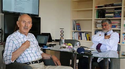 9­6­ ­y­a­ş­ı­n­d­a­k­i­ ­K­ı­b­r­ı­s­ ­g­a­z­i­s­i­ ­s­a­ğ­l­ı­k­l­ı­ ­y­a­ş­a­m­ı­y­l­a­ ­d­i­k­k­a­t­ ­ç­e­k­i­y­o­r­